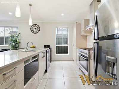 16 Xavier Crescent, Jordan Springs