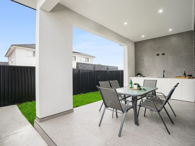 27 Codrington Street, Fairfield