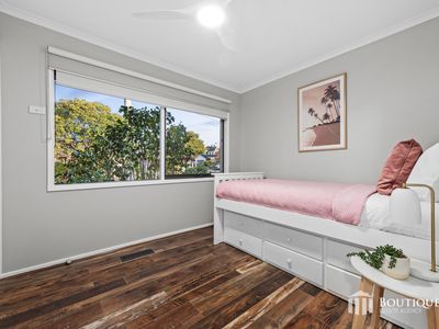 21 Bellbrook Drive, Dandenong North