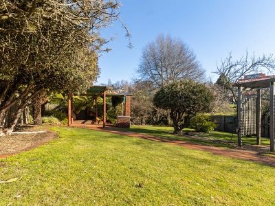 64 Elphin Road, Launceston