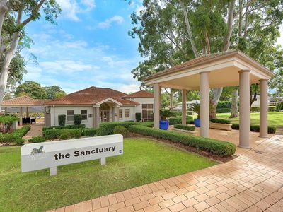 14 The Sanctuary, Westleigh