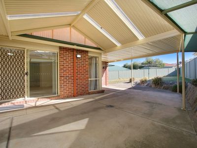 15 Clem Dr, Glenroy