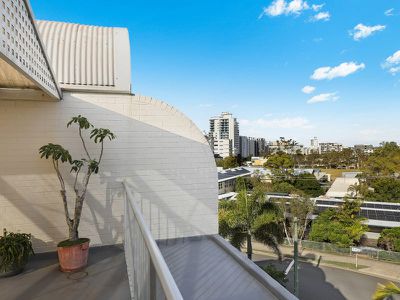 14 / 22 Meta Street, Mooloolaba
