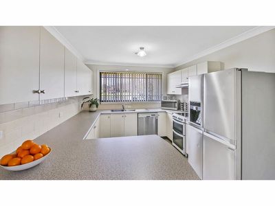 116 Kurrajong Parade, Narromine