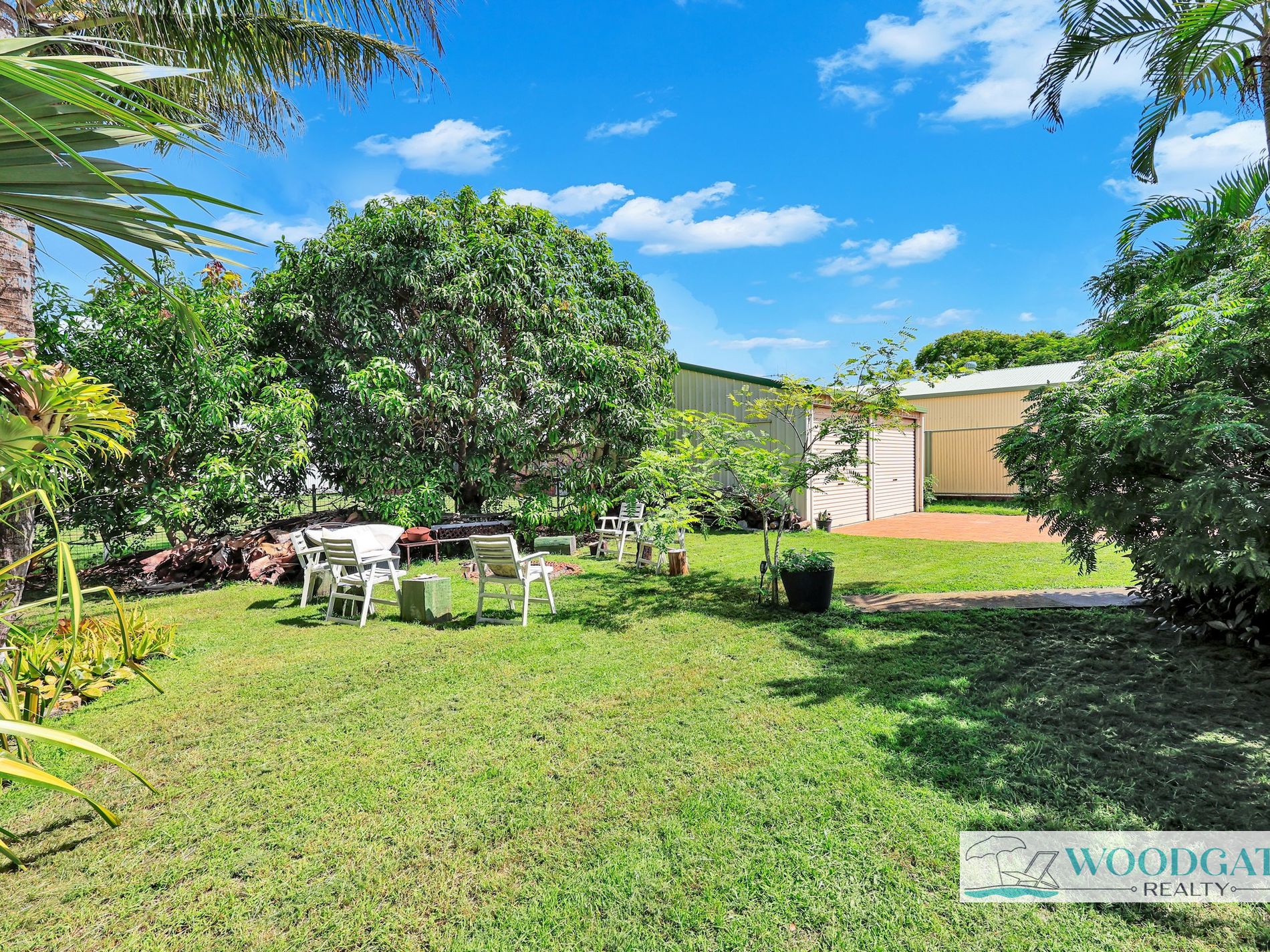 10 LORIKEET AVENUE, Woodgate