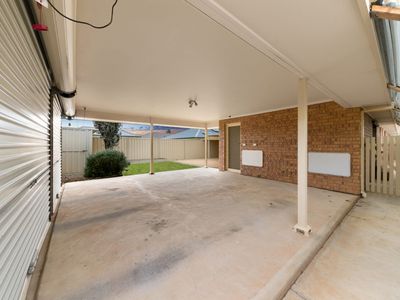 70 Light Avenue, Munno Para