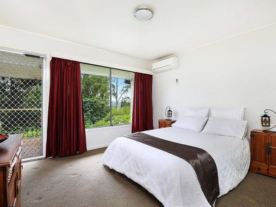211 Panorama Drive, Rosemount