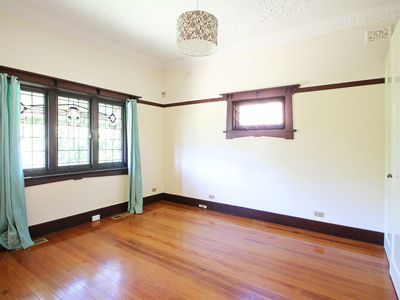 64 Mooramie Avenue, Kensington