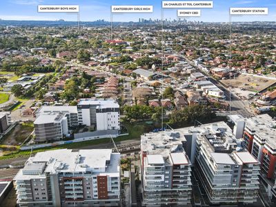 705/2A Charles Street, Canterbury