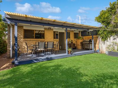 1 / 36 Point Cartwright Drive, Buddina