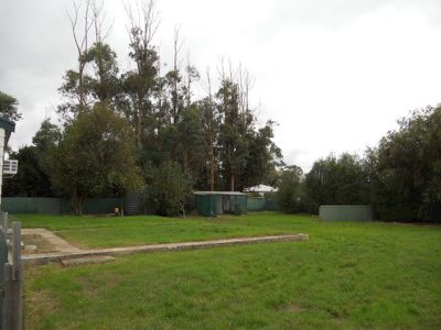 220 Glencoe West Road, Glencoe West