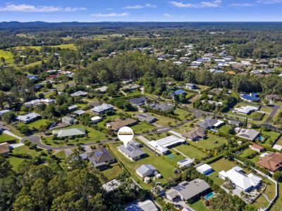 13 Sharyn Place, Glass House Mountains