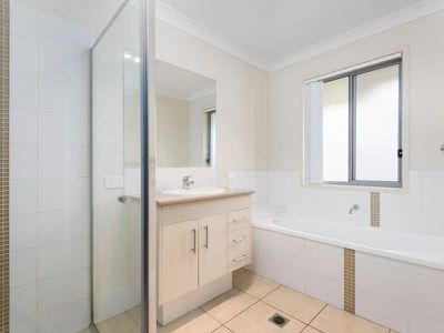 40 Whipbird Street, Bellbird Park