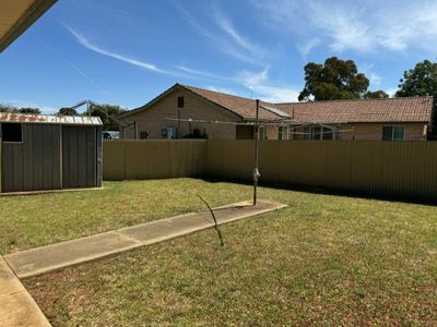 2 / 28 Middleton Street, Parkes