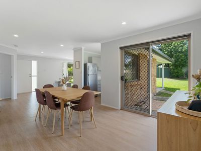 11 Burrum Court , Eagleby