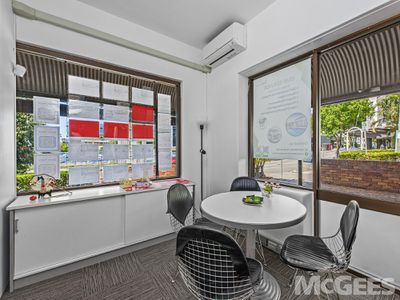 4&5 / 466 Boundary Street, Spring Hill