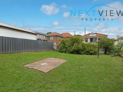 30 King Street, Waratah West