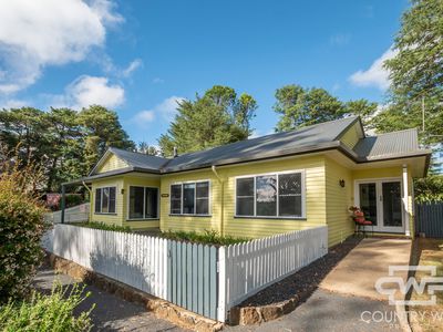 169 Macquarie, Glen Innes