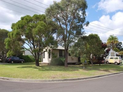 27 Barellan Avenue, Dapto