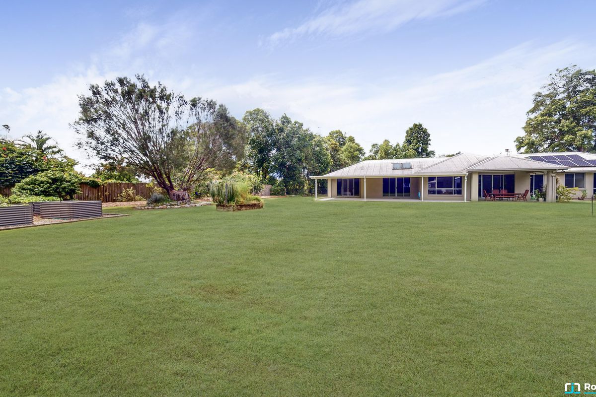 73 Edington Drive, Cooroibah