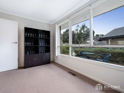 11 Huxley Avenue, Dandenong North