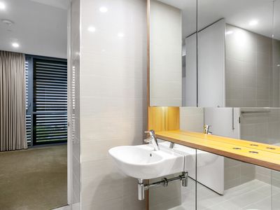 1408 / 8 Adelaide Tce, East Perth