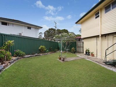 82 Woodlands Drive, Rochedale South
