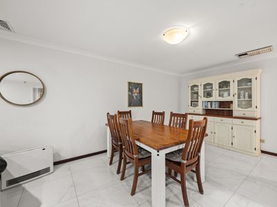 24A Frawley Gardens, Murdoch