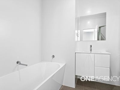 2 / 72 Kingston Street, Oak Flats