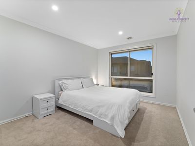 44 Scenic Drive, Point Cook