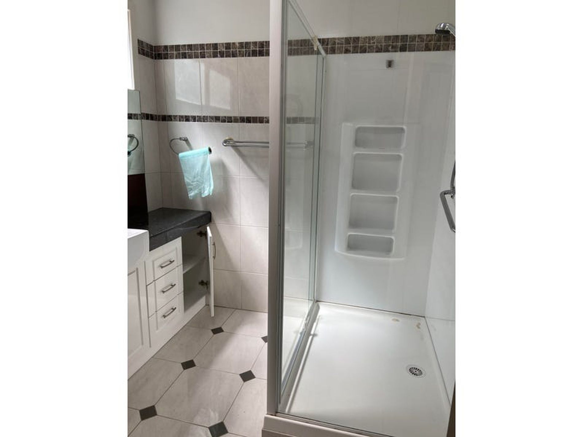 31 Spring Street, Geelong West