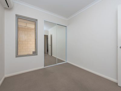 23C Lovegrove Way, Morley