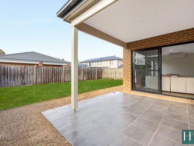 318 Mandalay Circuit, Beveridge