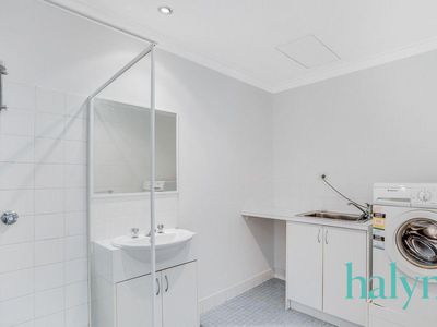 11 / 9 Clydesdale Street, Como