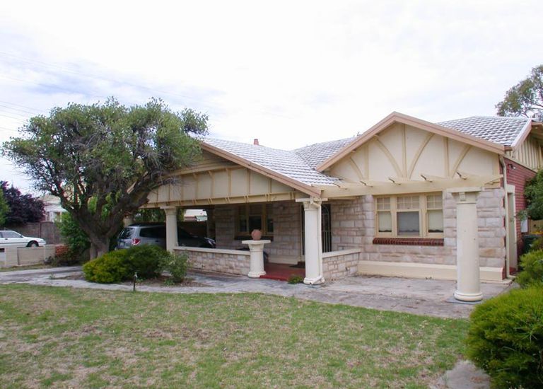 117 Augusta Street, Glenelg East
