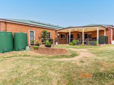 7 Scarborough Place, Abercrombie