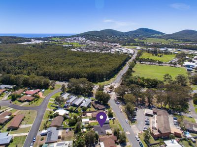 75 King George Parade, Forster