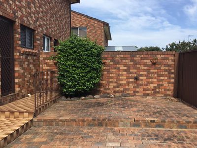 4 / 52 Peterborough Avenue, Lake Illawarra