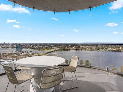 1702 / 63 Kishorn Road, Mount Pleasant