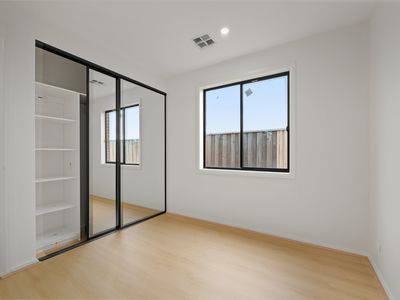 26 Akron Street, Manor Lakes