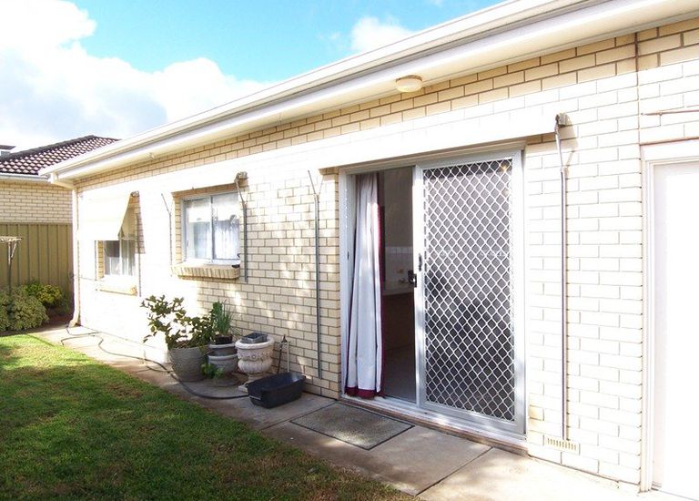 3 / 24 Rutland Avenue, Brighton