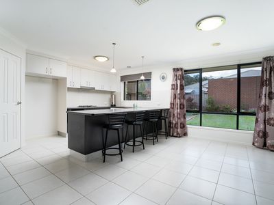 18 STANGER COURT, Wodonga
