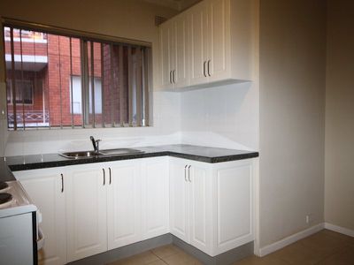 1 / 256 Haldon Street, Lakemba