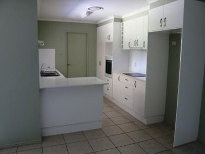 3 King Arthur Court, Urangan