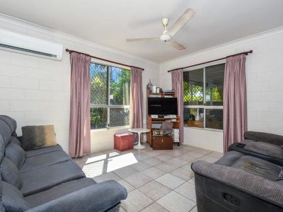 15 Politis Crt, , Moulden
