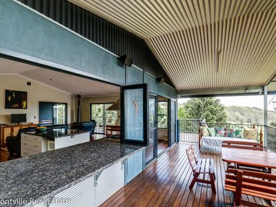 30 Manley Dr, Montville