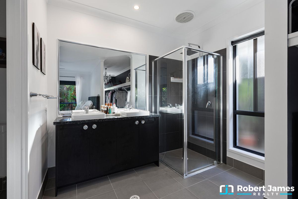 18 Spinnaker Street, Tewantin
