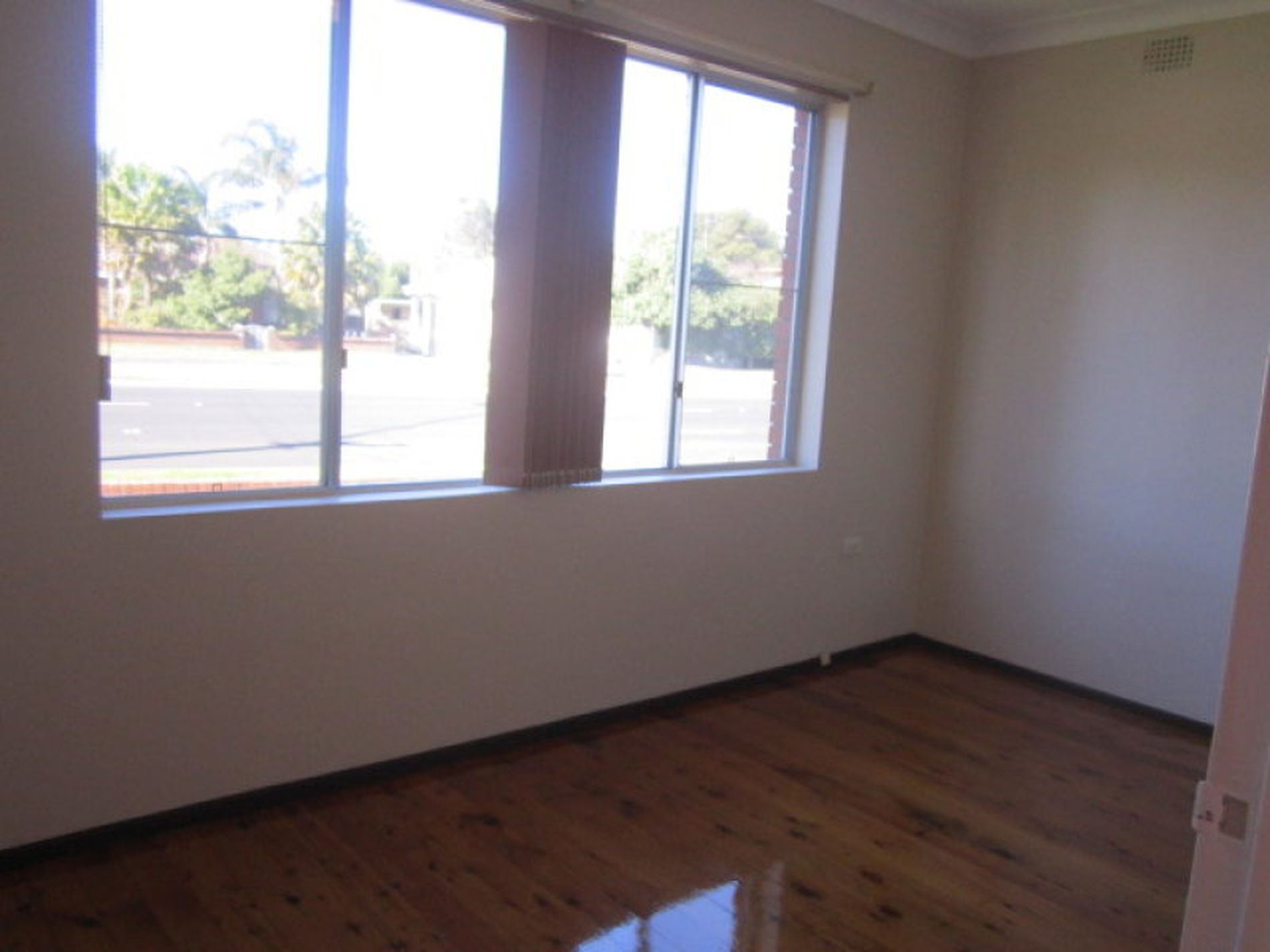 1 / 26 Shellharbour Road, Lake Illawarra