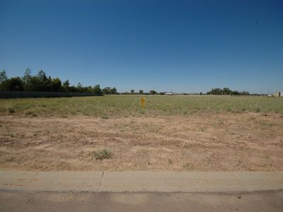 Lot Lot 6, 11 Miner Road, Longreach