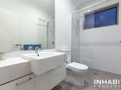 4 / 193 Grand Promenade, Doubleview
